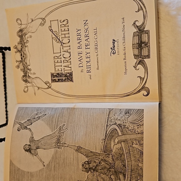 Special Edition Peter and the Starcatchers. Disney Editions book - Picture 9 of 10